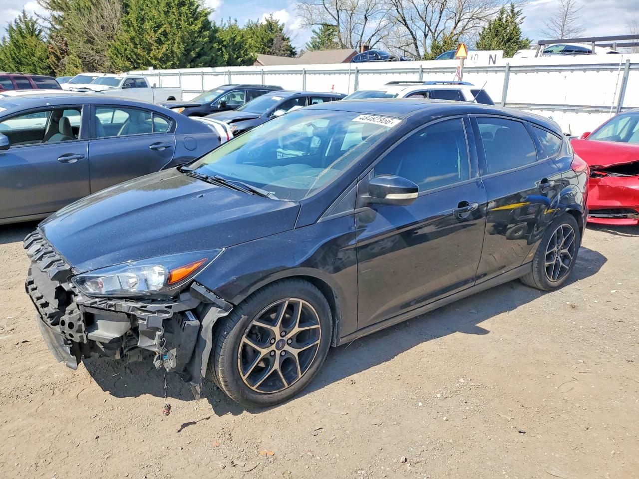 Salvage Ford Focus Image