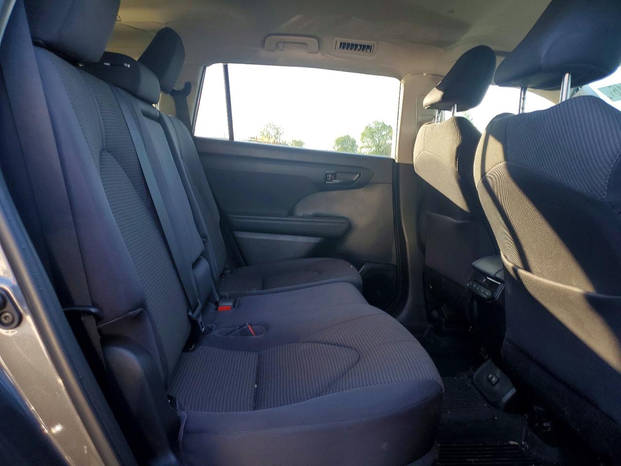 Toyota Highlander Hybrid Le