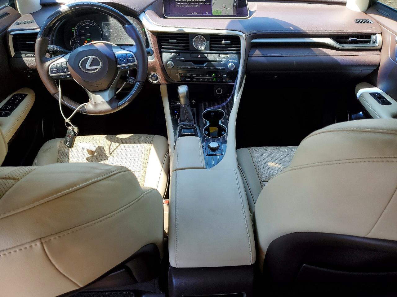 Lexus RX Base