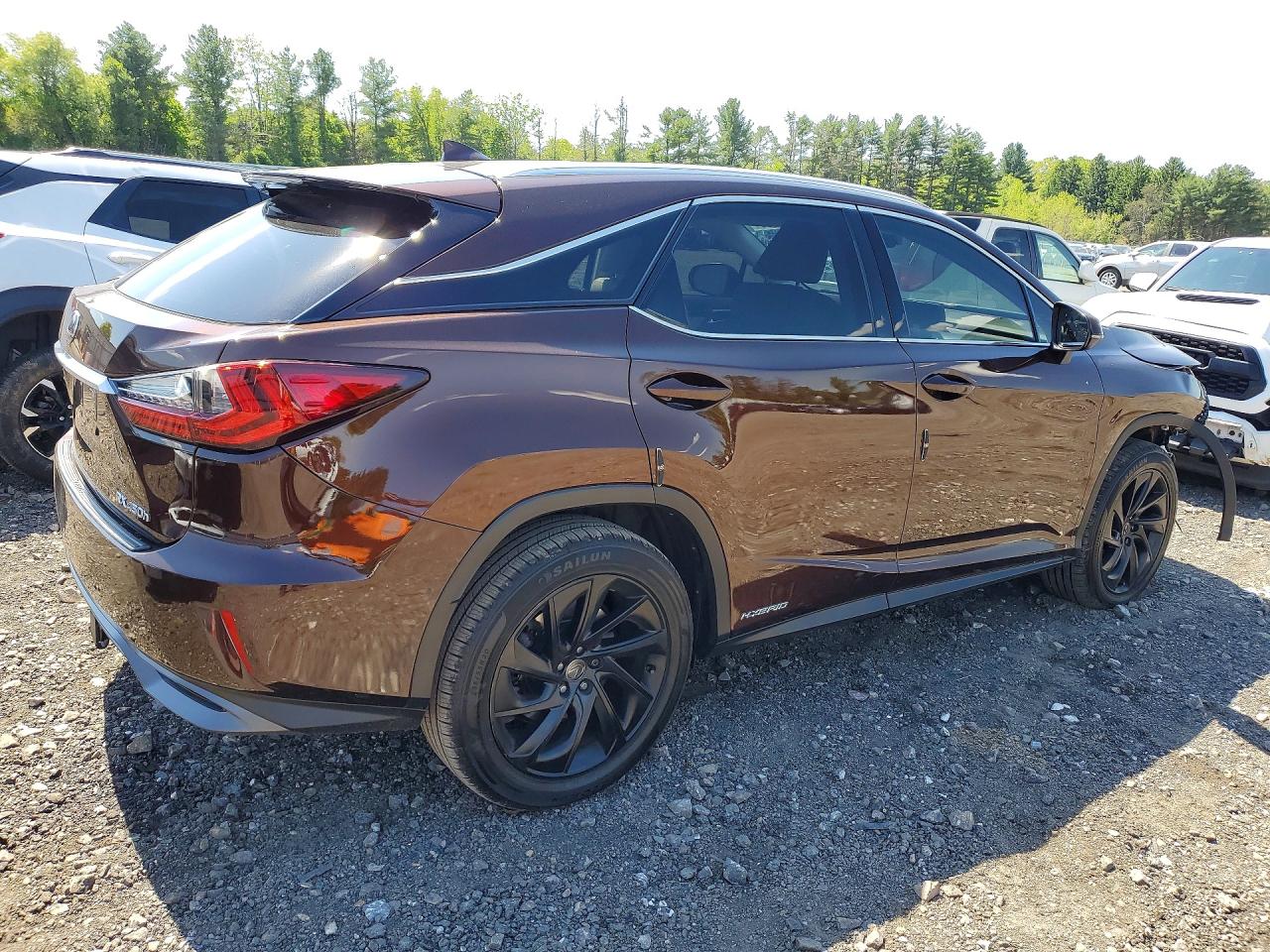Lexus RX Base