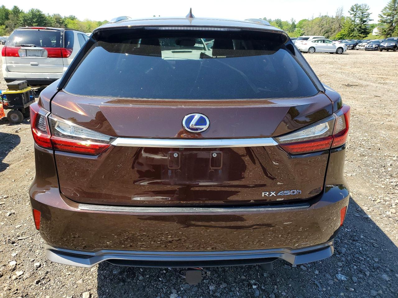 Lexus RX Base