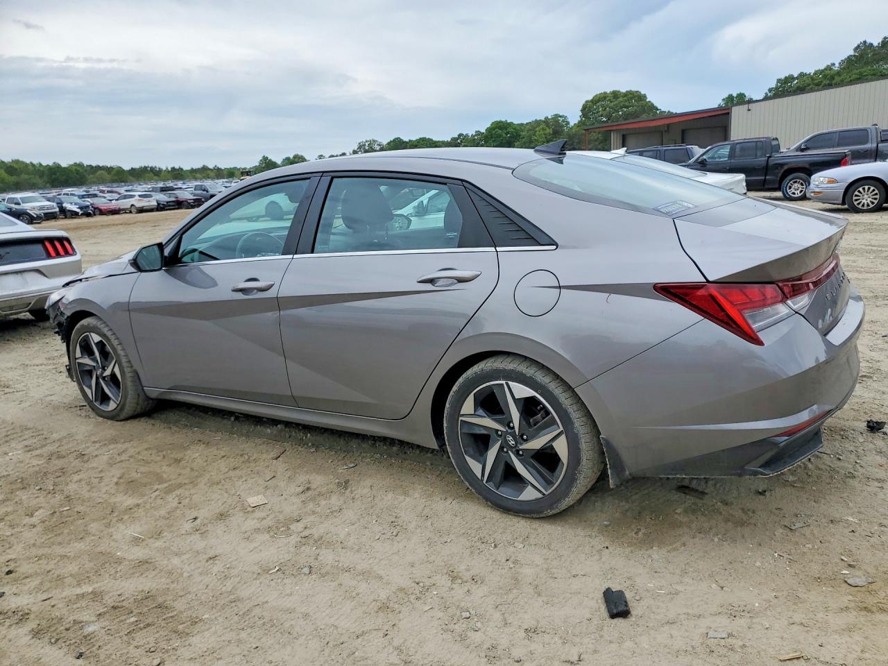 Hyundai ELANTRA Limited