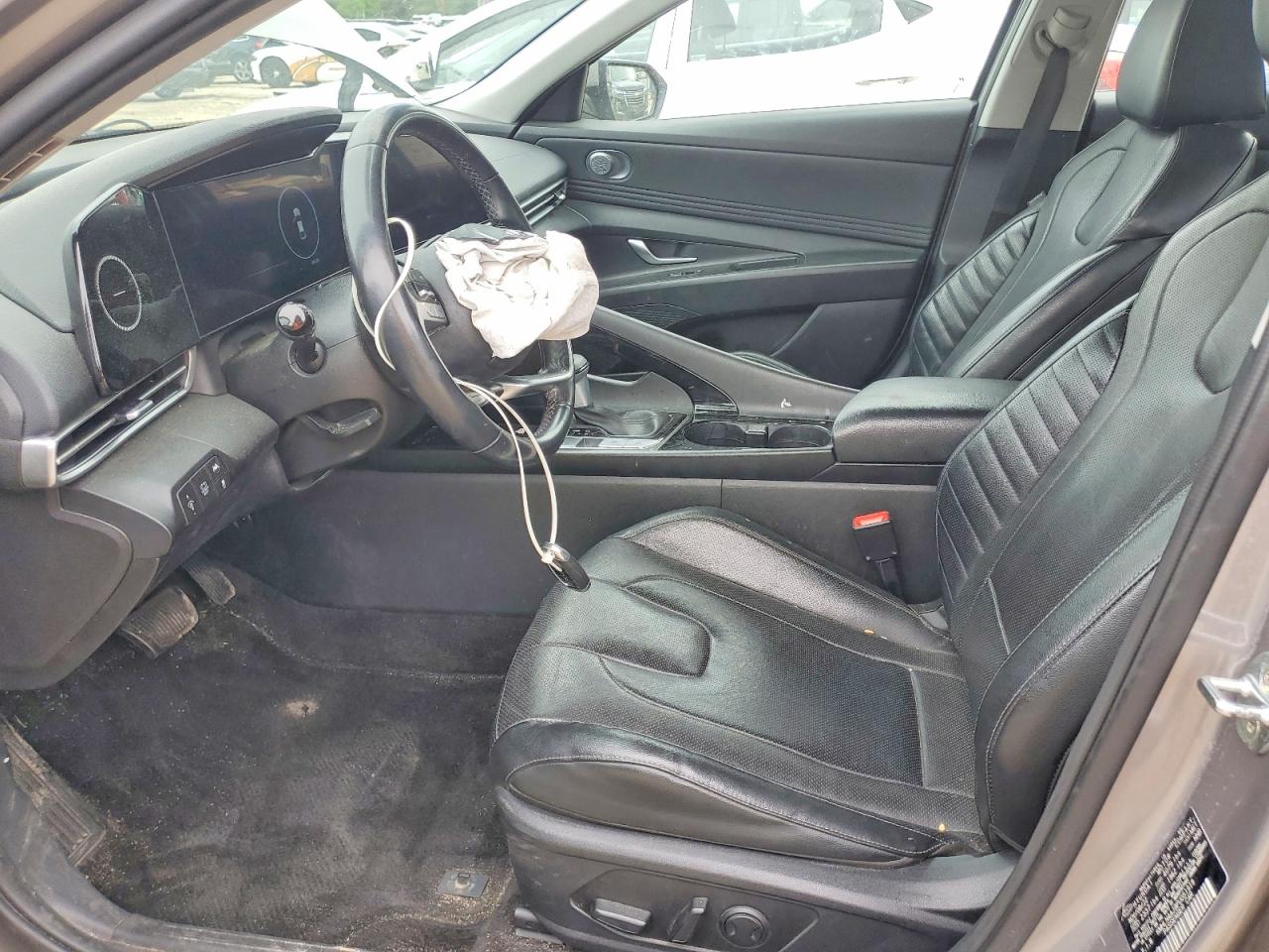 Hyundai ELANTRA Limited