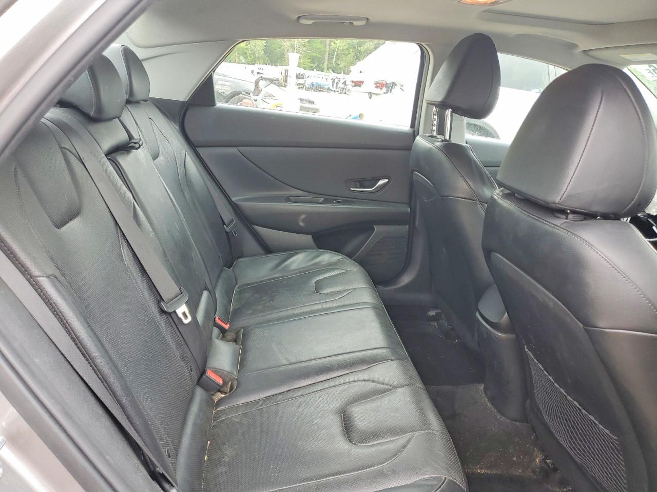 Hyundai ELANTRA Limited