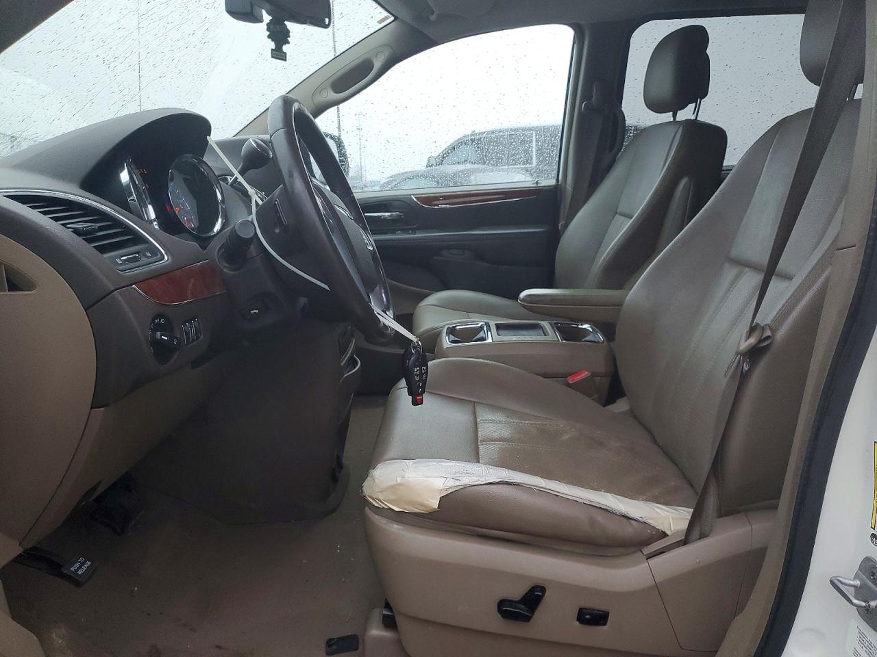 Chrysler Minivan Touring L