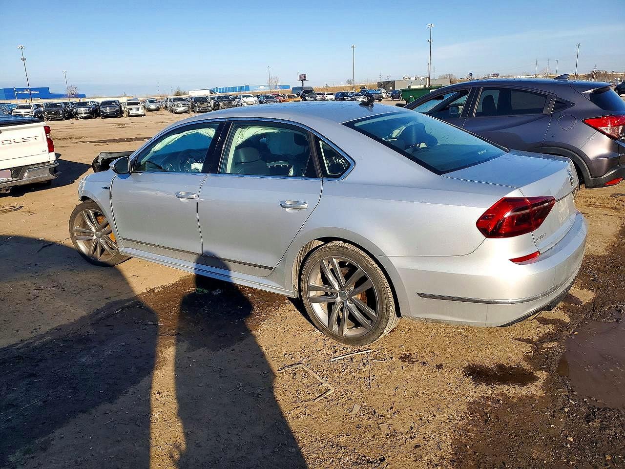 Volkswagen Passat R-line