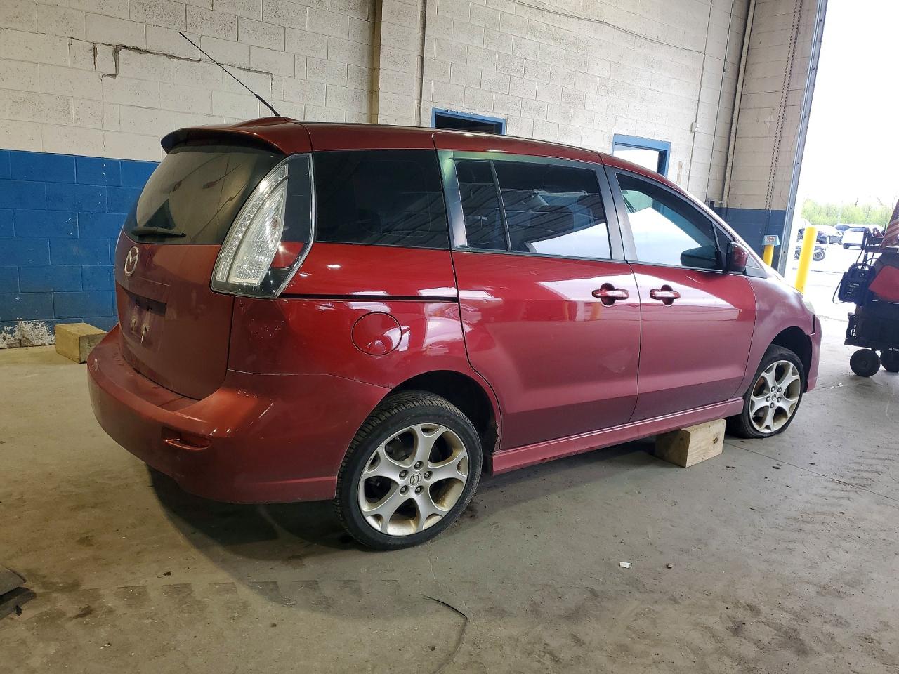Mazda 5