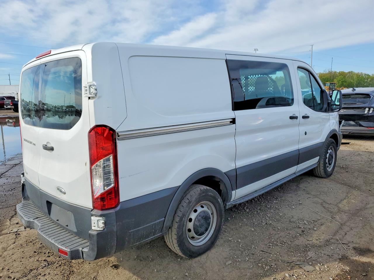 Ford Transit T-150