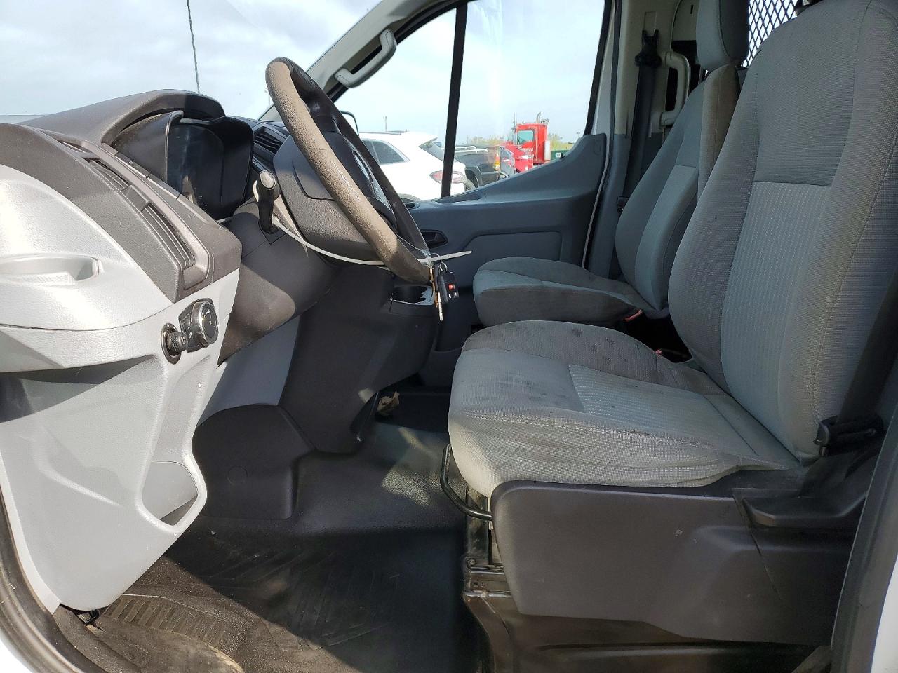 Ford Transit T-150