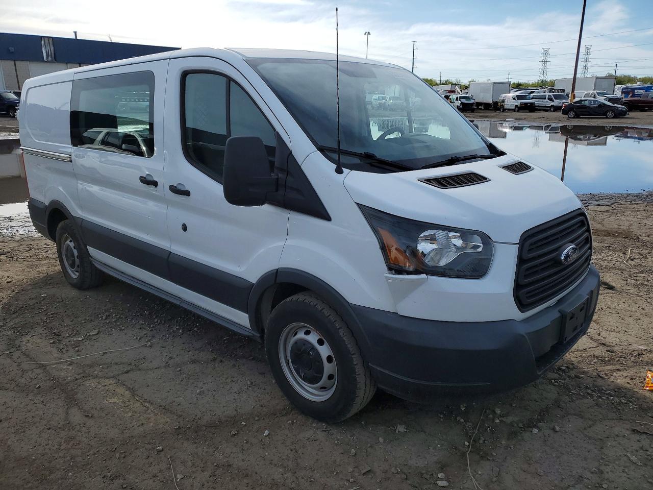 Ford Transit T-150