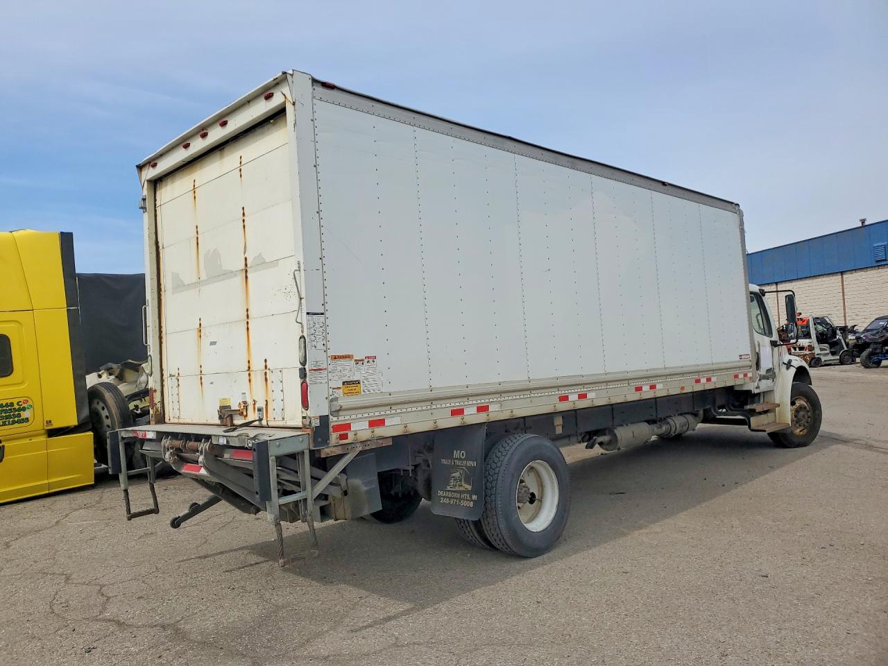 Freigliner M2 106 Medium Duty