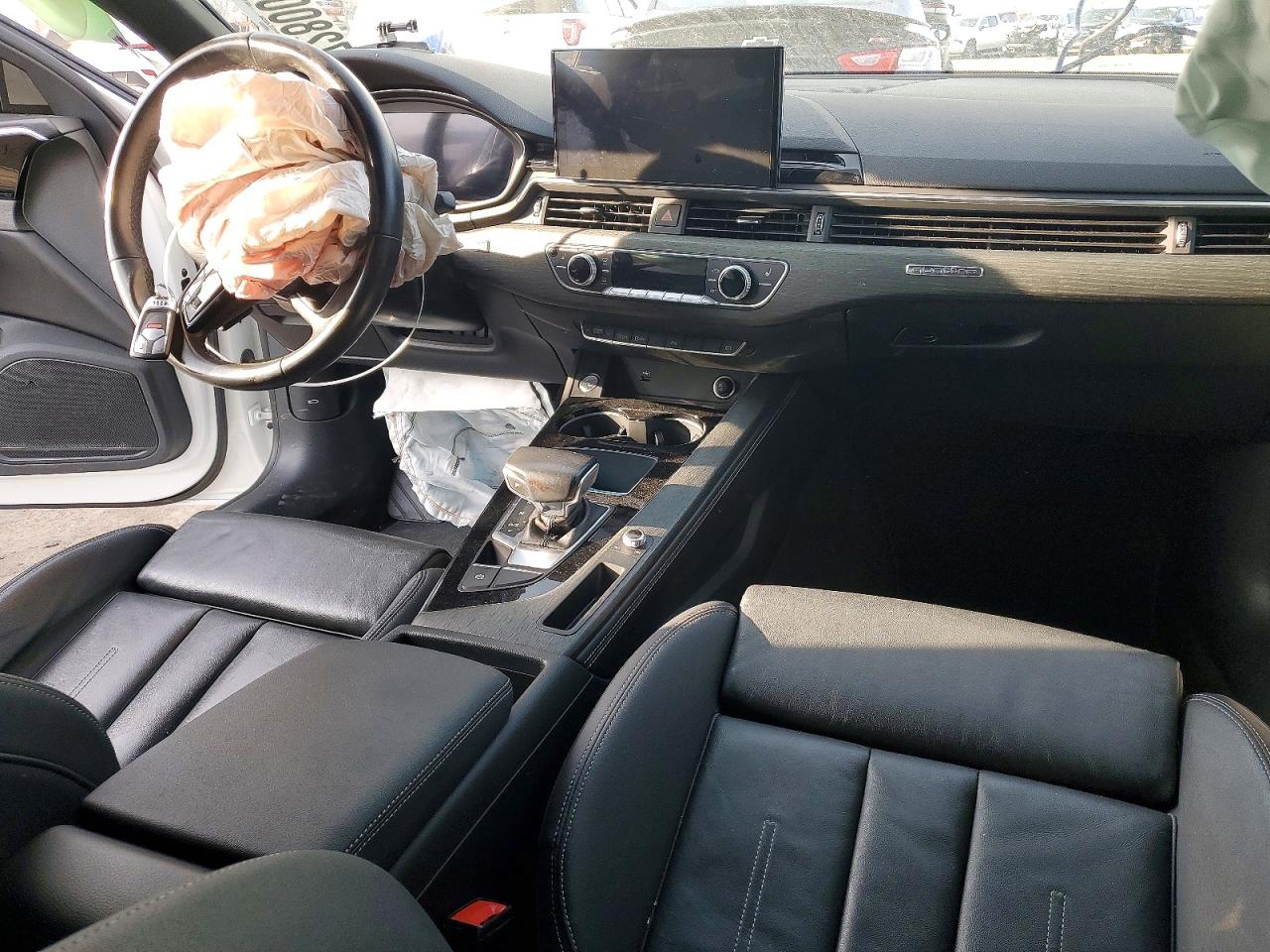 Audi A4 Premium Plus 45