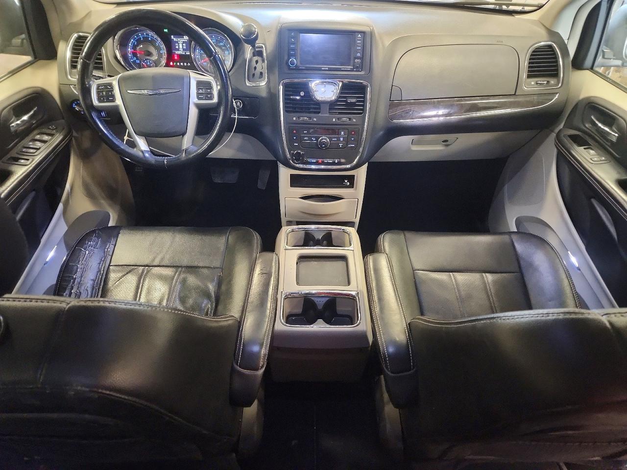 Chrysler Minivan Touring