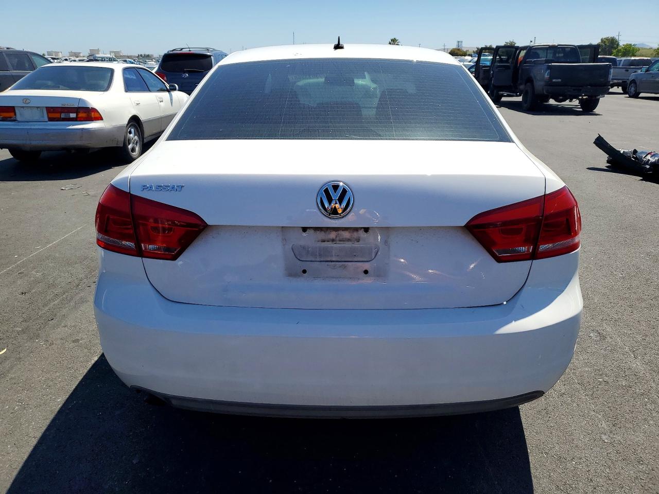 Volkswagen Passat S