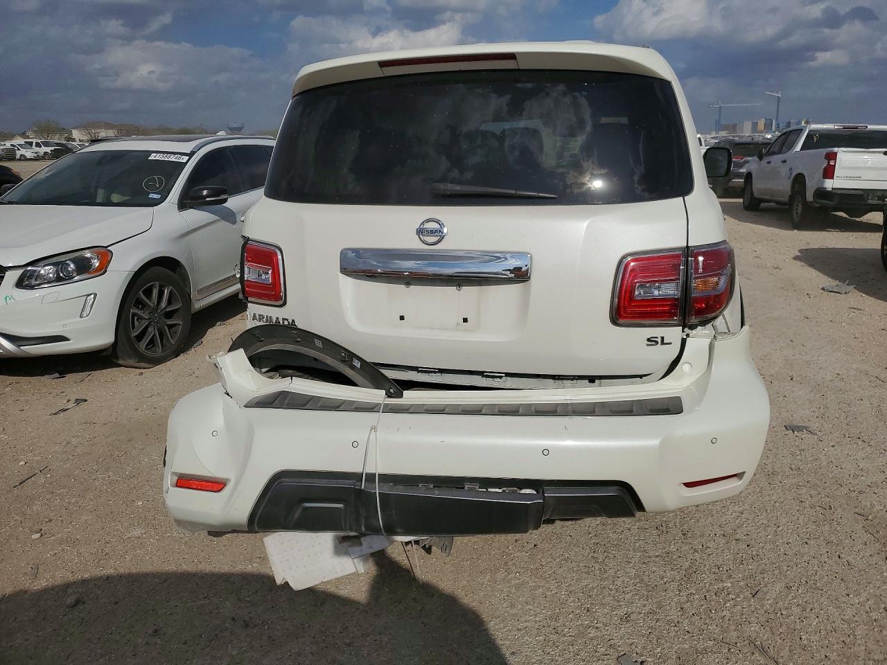 Nissan Armada Sl