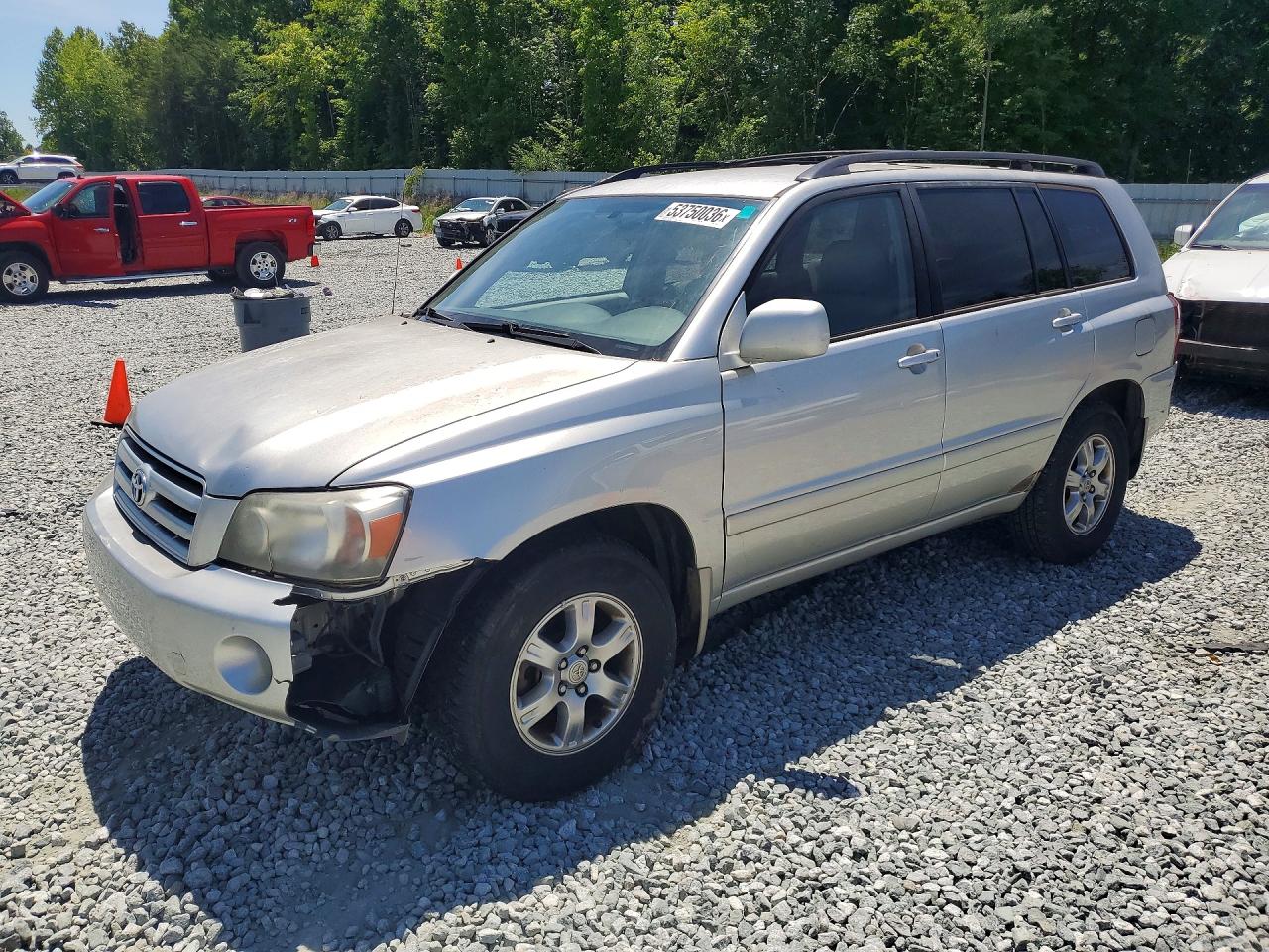 Salvage Toyota Highlander Image