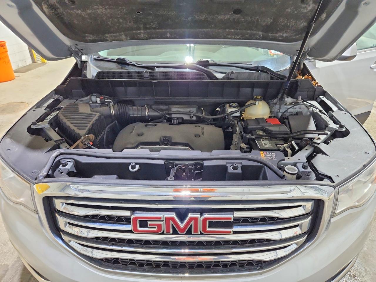 GMC Acadia Sle
