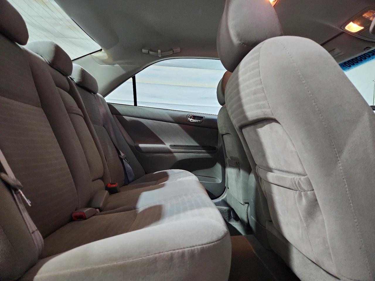 Toyota Camry Le