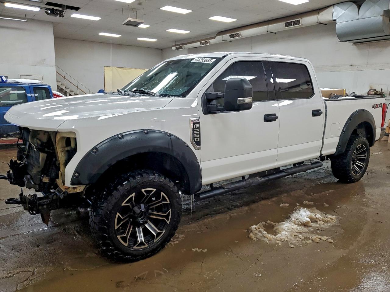 Salvage Ford F-250 Image