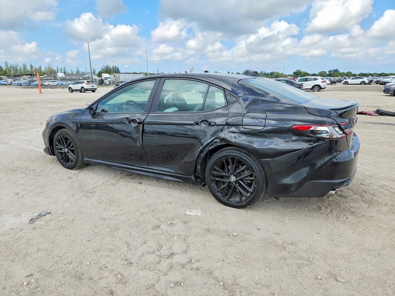Toyota Camry Se