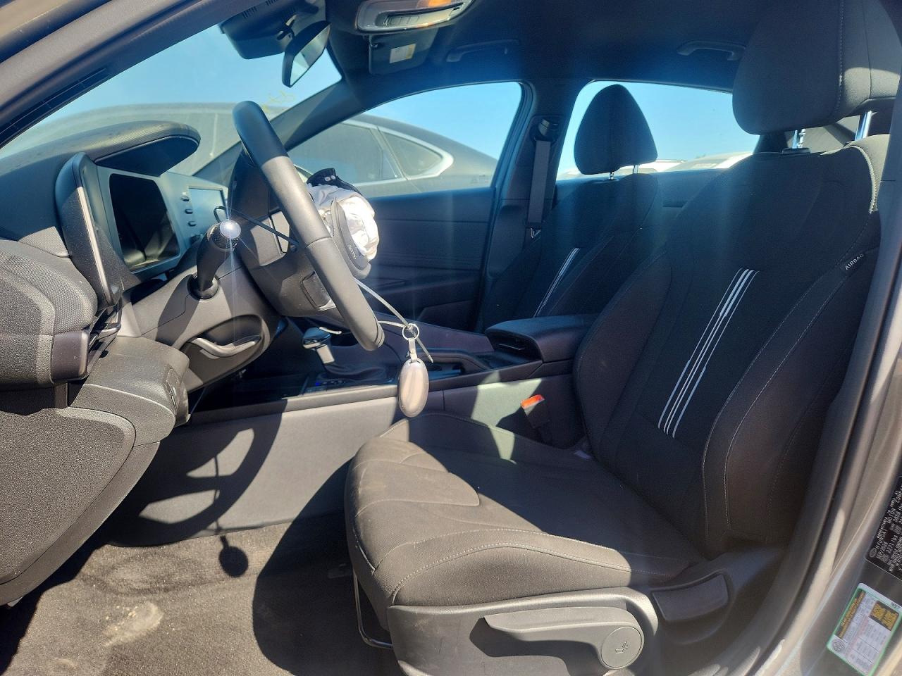 Hyundai ELANTRA Sel Sport