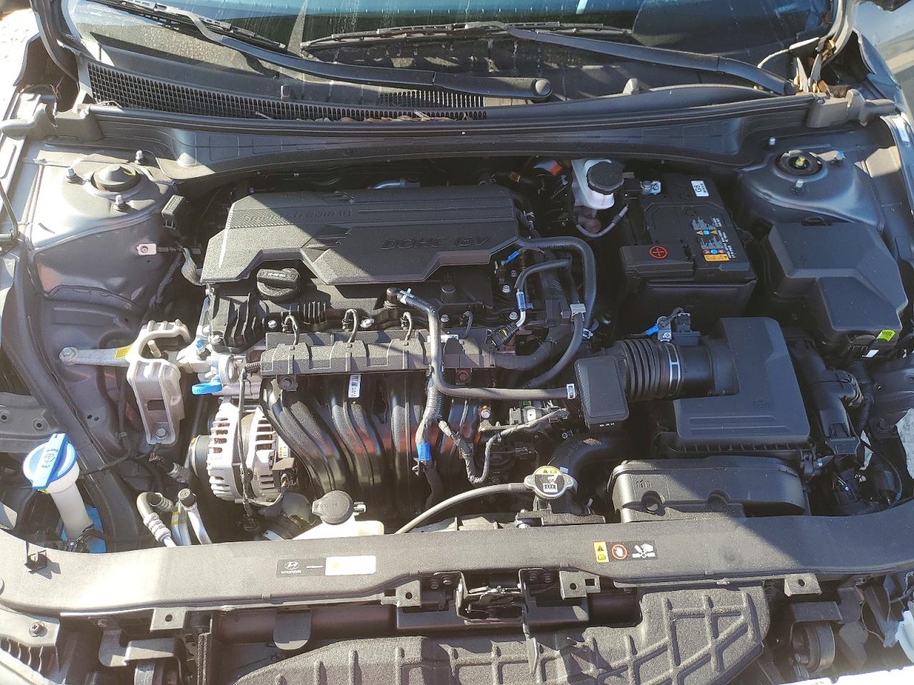 Hyundai ELANTRA Sel Sport