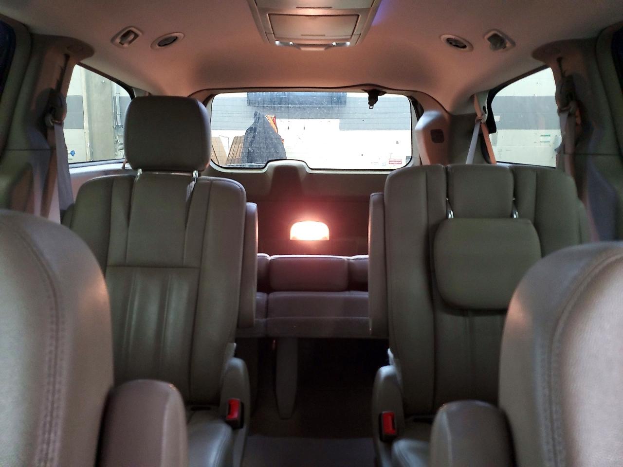 Chrysler Minivan Lx