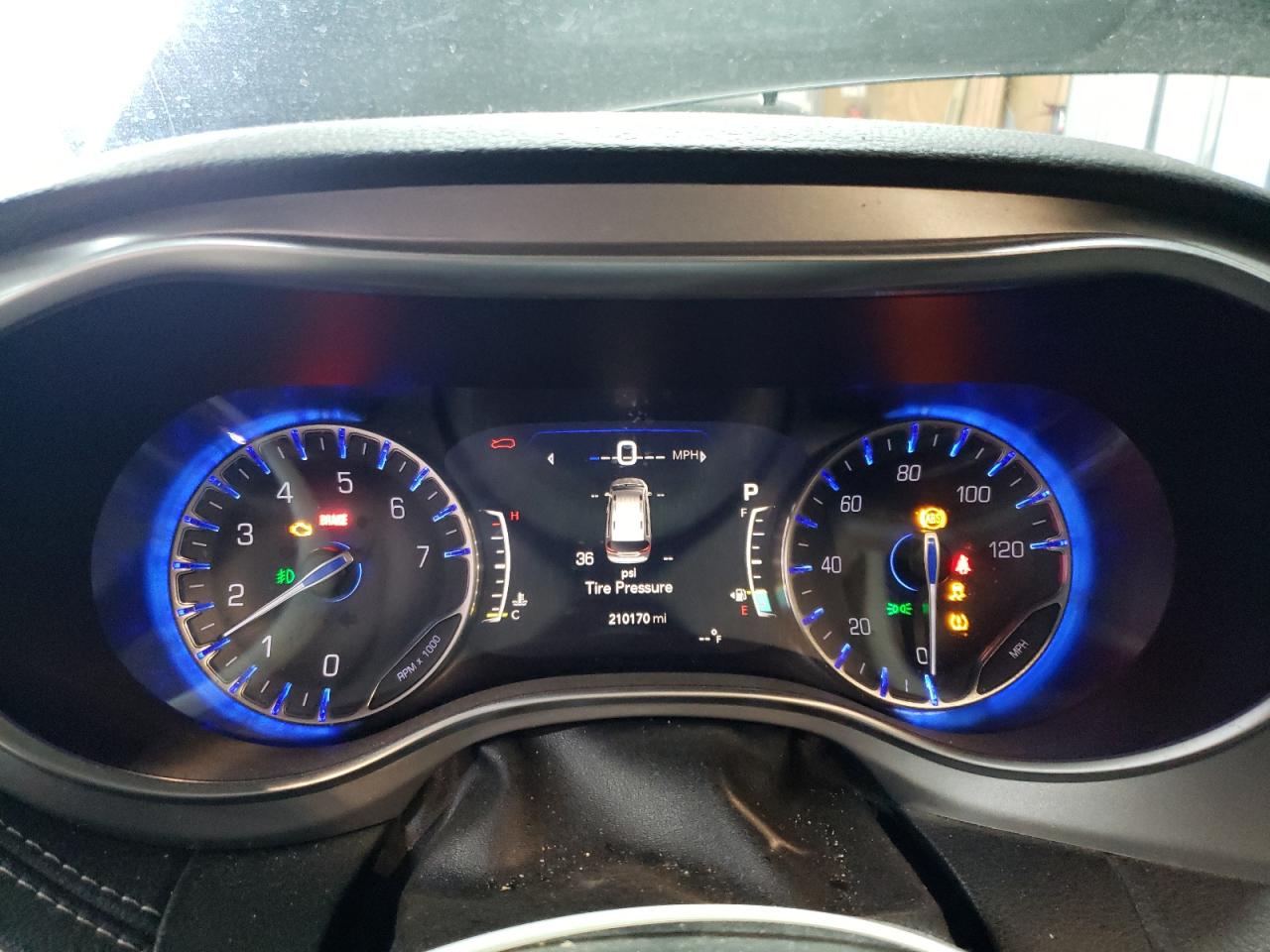 Chrysler Pacifica Limited