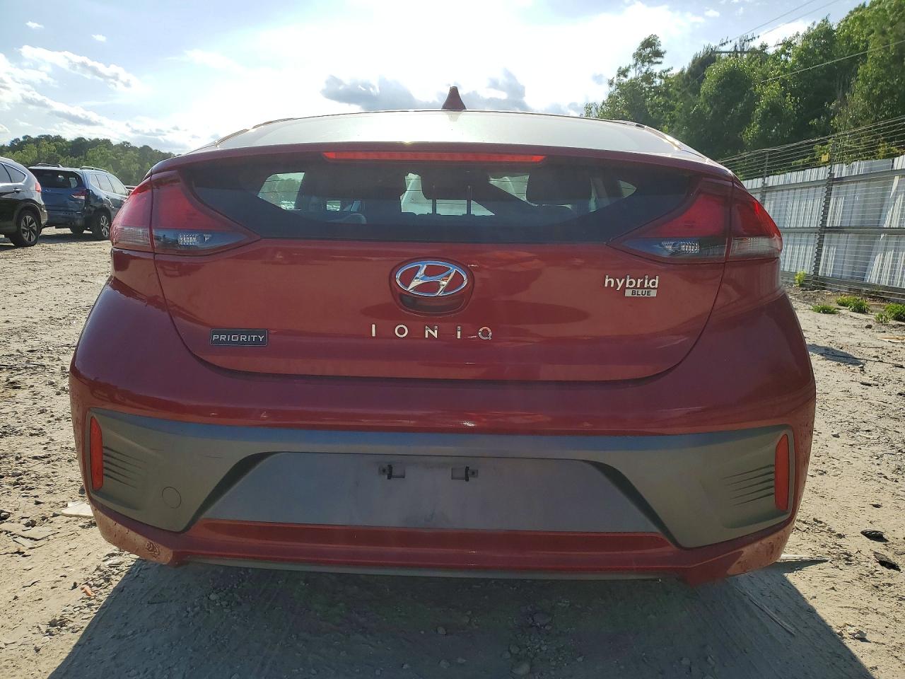 Hyundai Ioniq Blue