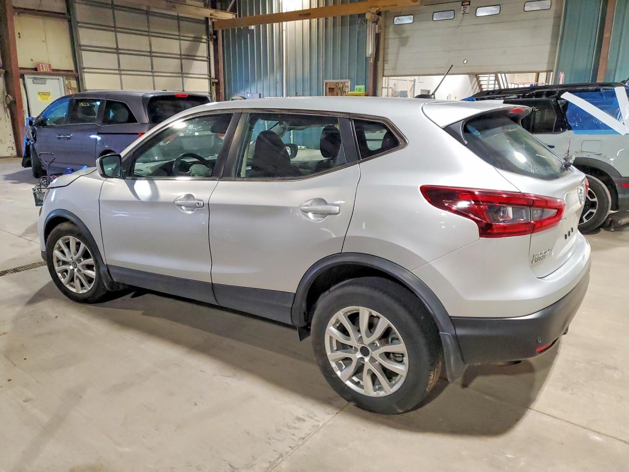 Nissan Rogue S