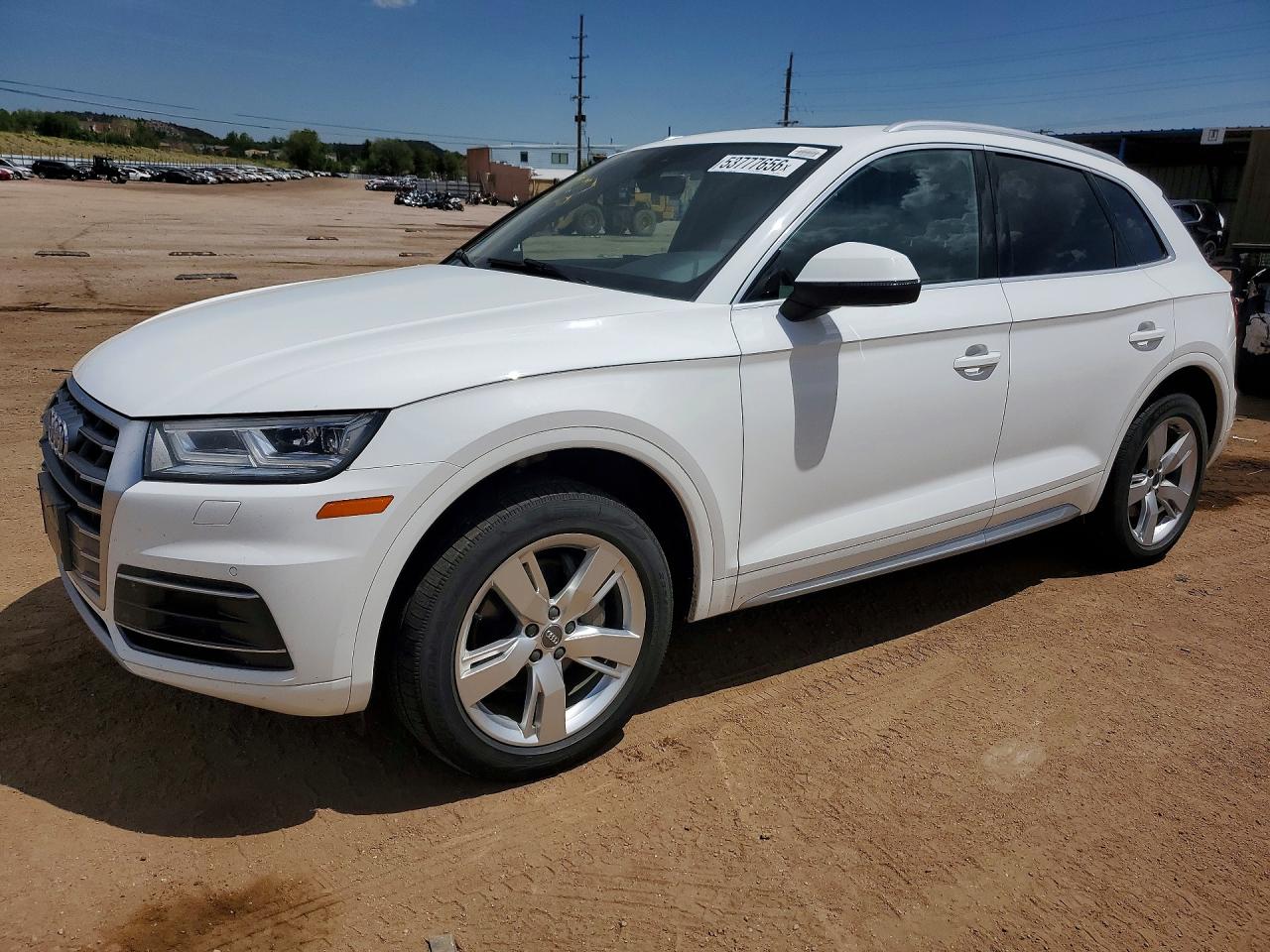 Salvage Audi Q5 Image