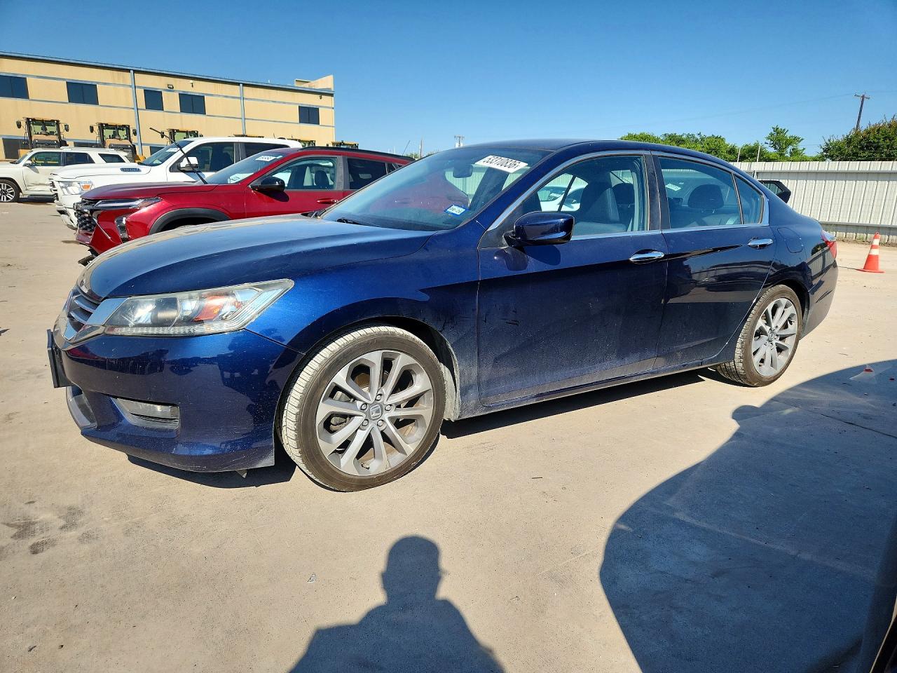 Salvage Honda Accord Image