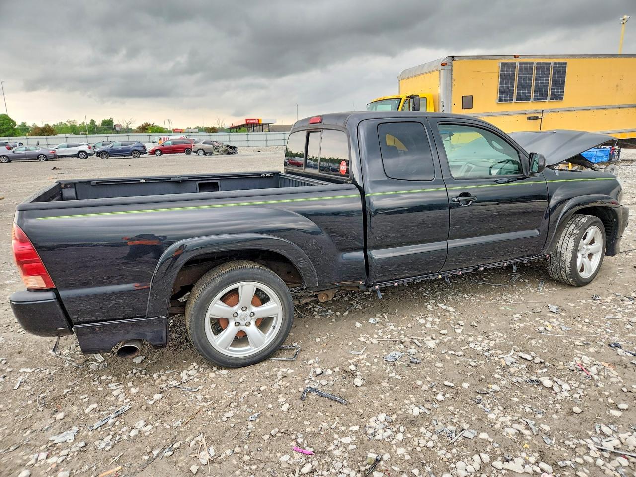 Toyota Tacoma X-runner Access Cab