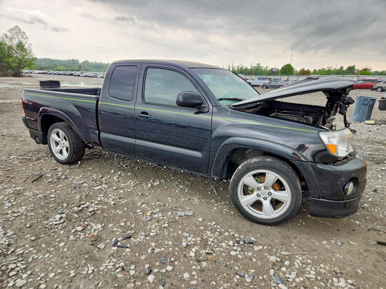 Toyota Tacoma X-runner Access Cab