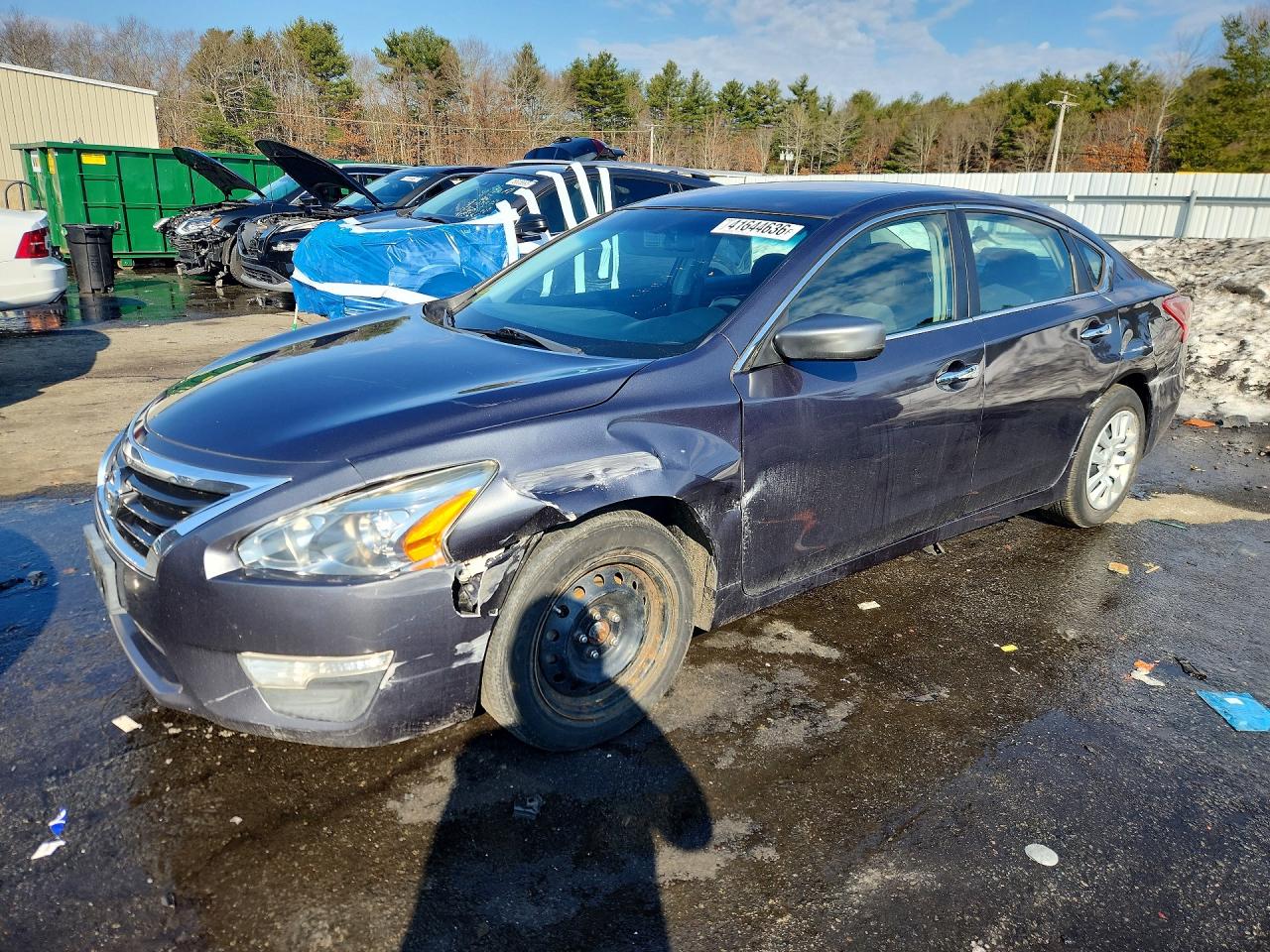 Salvage Nissan Altima Image