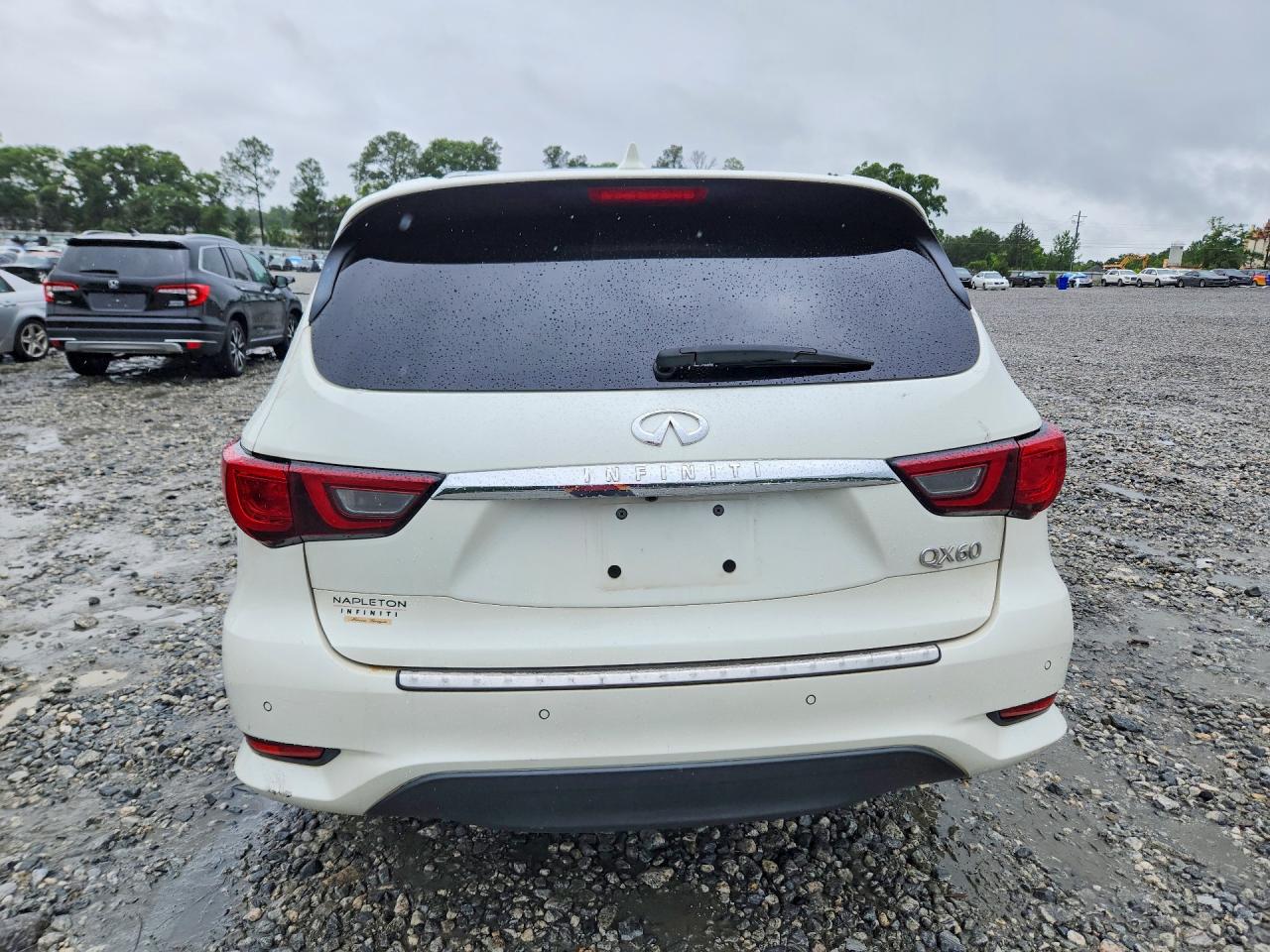 INFINITI Qx Luxe