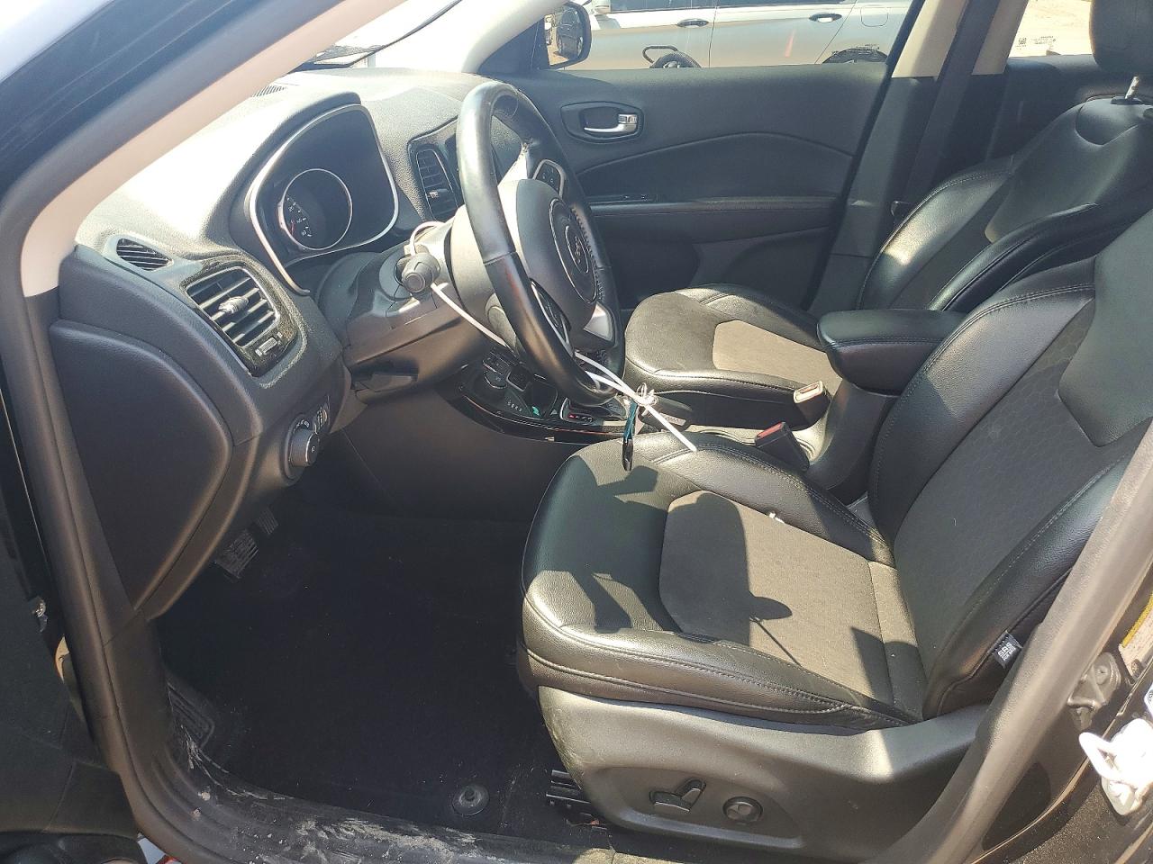 Jeep Compass Latitude