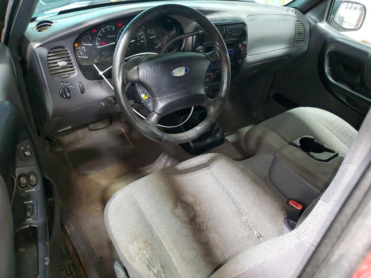 Ford Ranger Super Cab