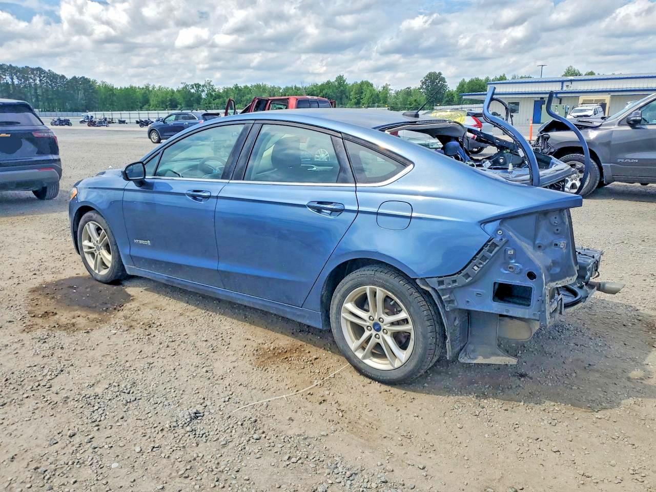 Ford Fusion Se Hybrid