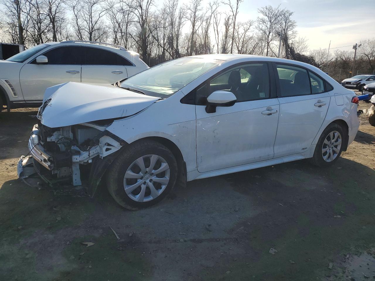 Salvage Toyota Corolla Image