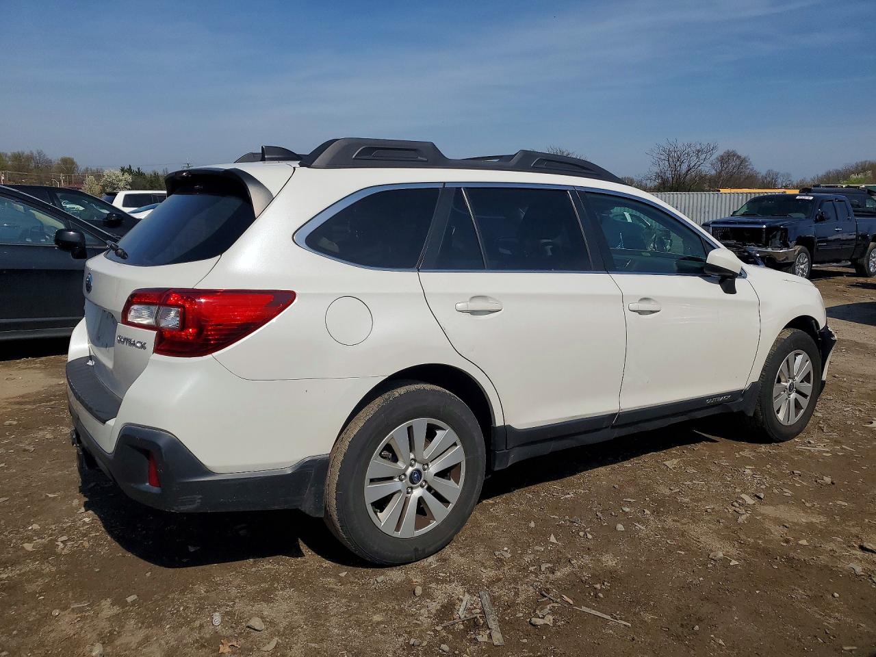 Subaru Outback 2.5i Premium