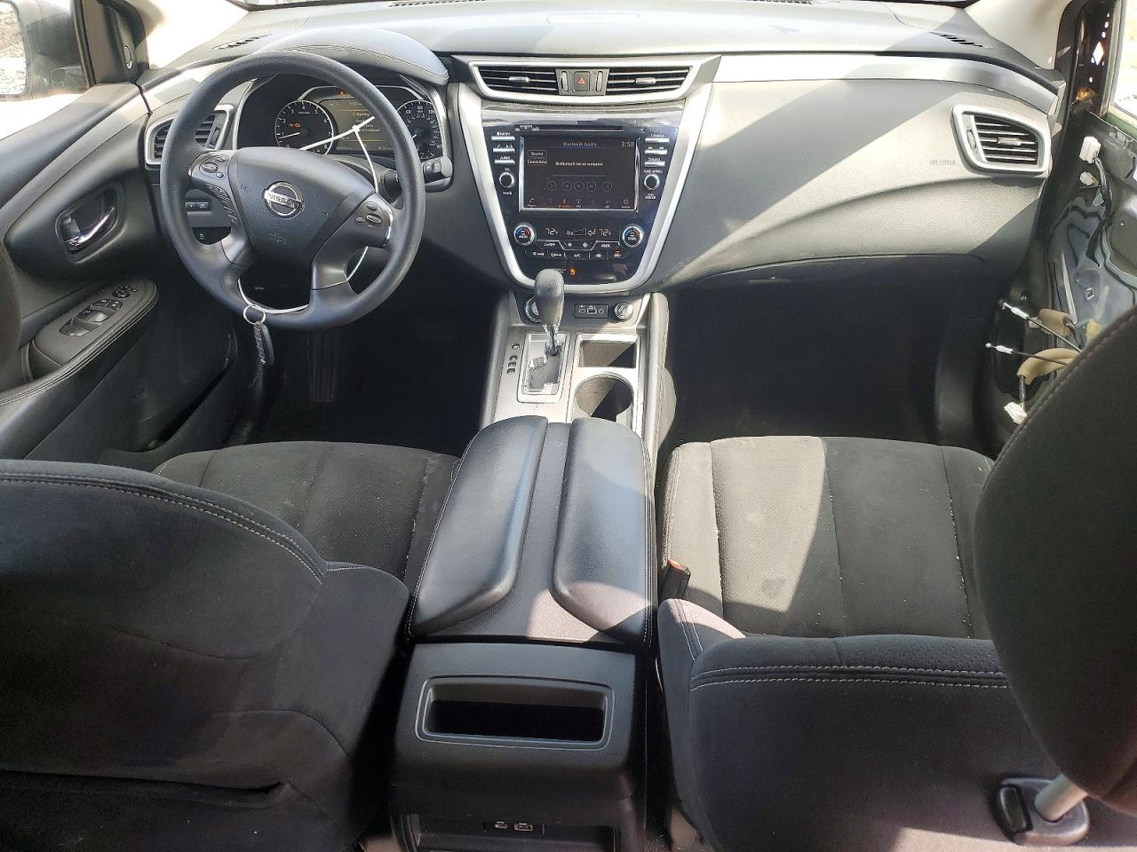 Nissan Murano S