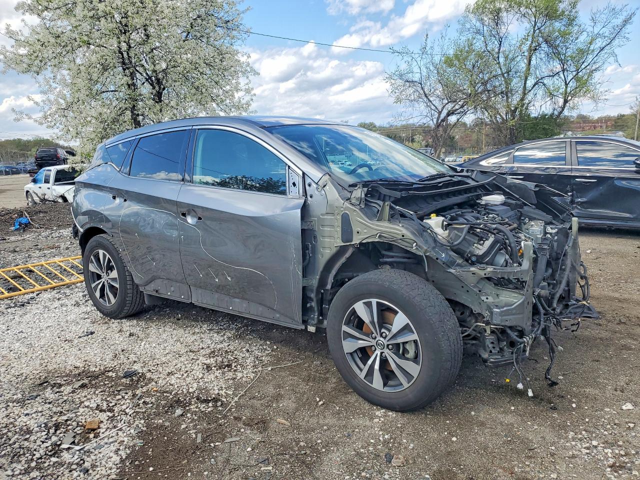 Nissan Murano S