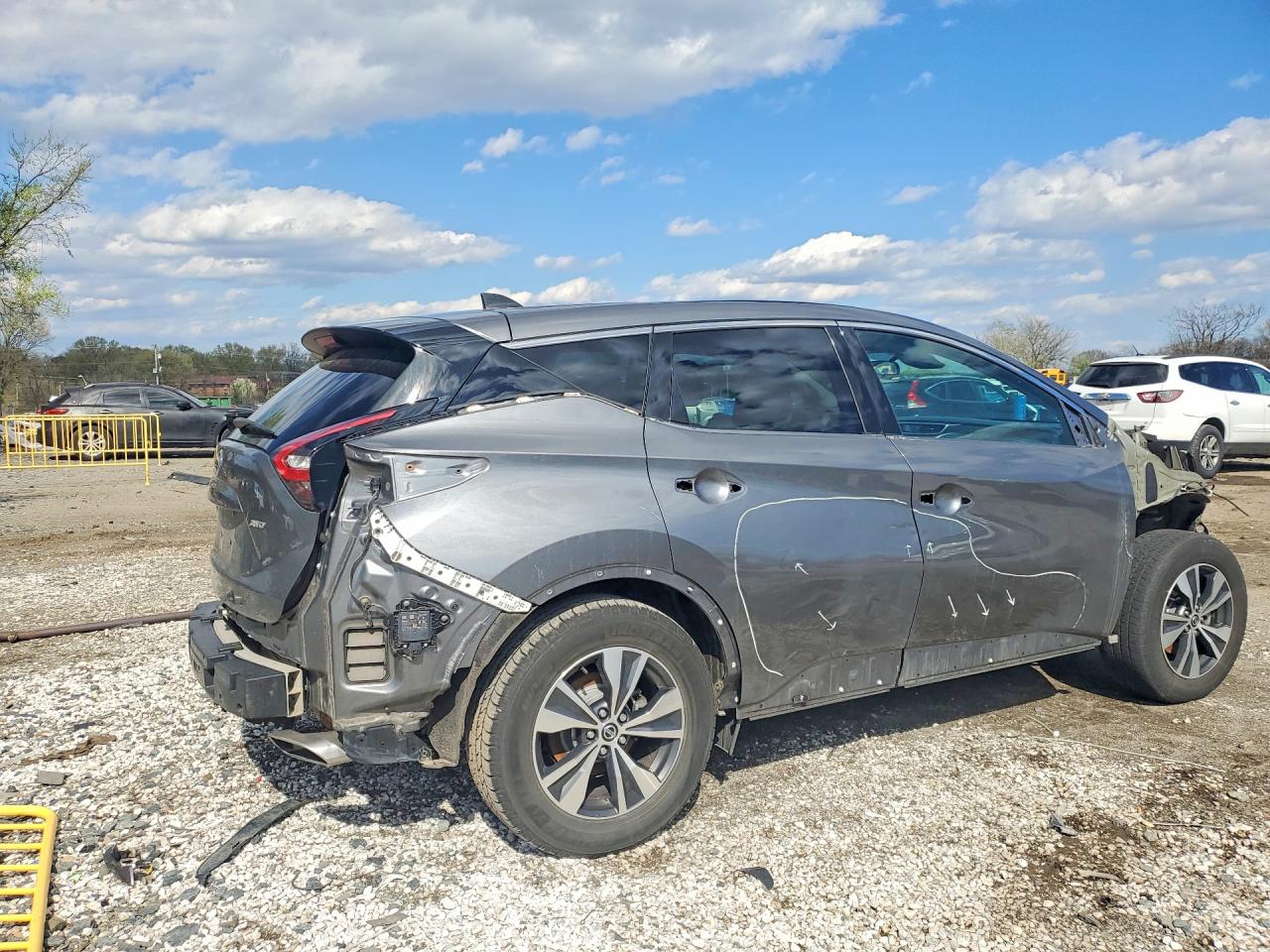 Nissan Murano S