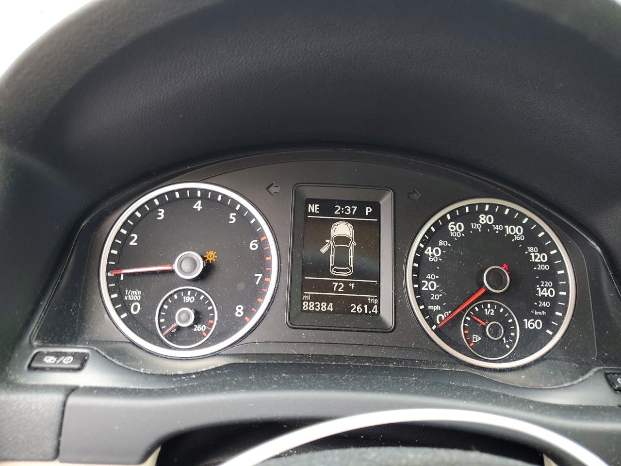 Volkswagen Tiguan S
