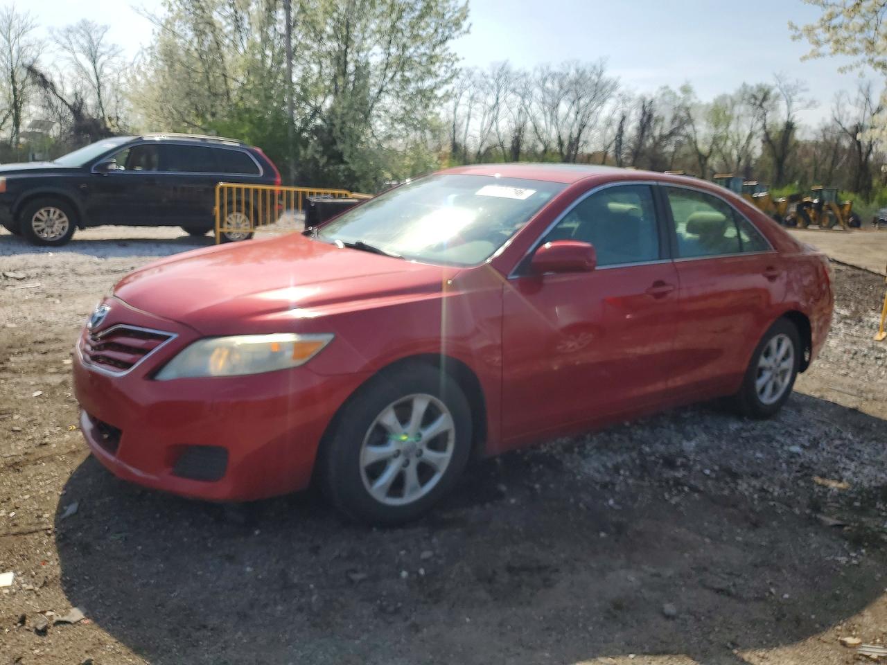 Salvage Toyota Camry Image