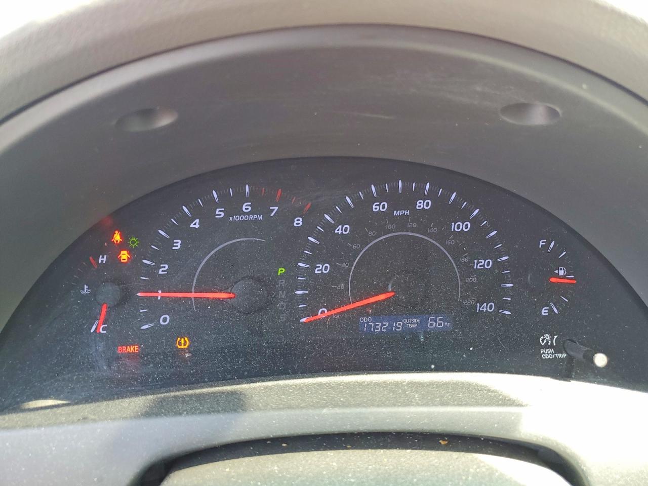 Toyota Camry Le