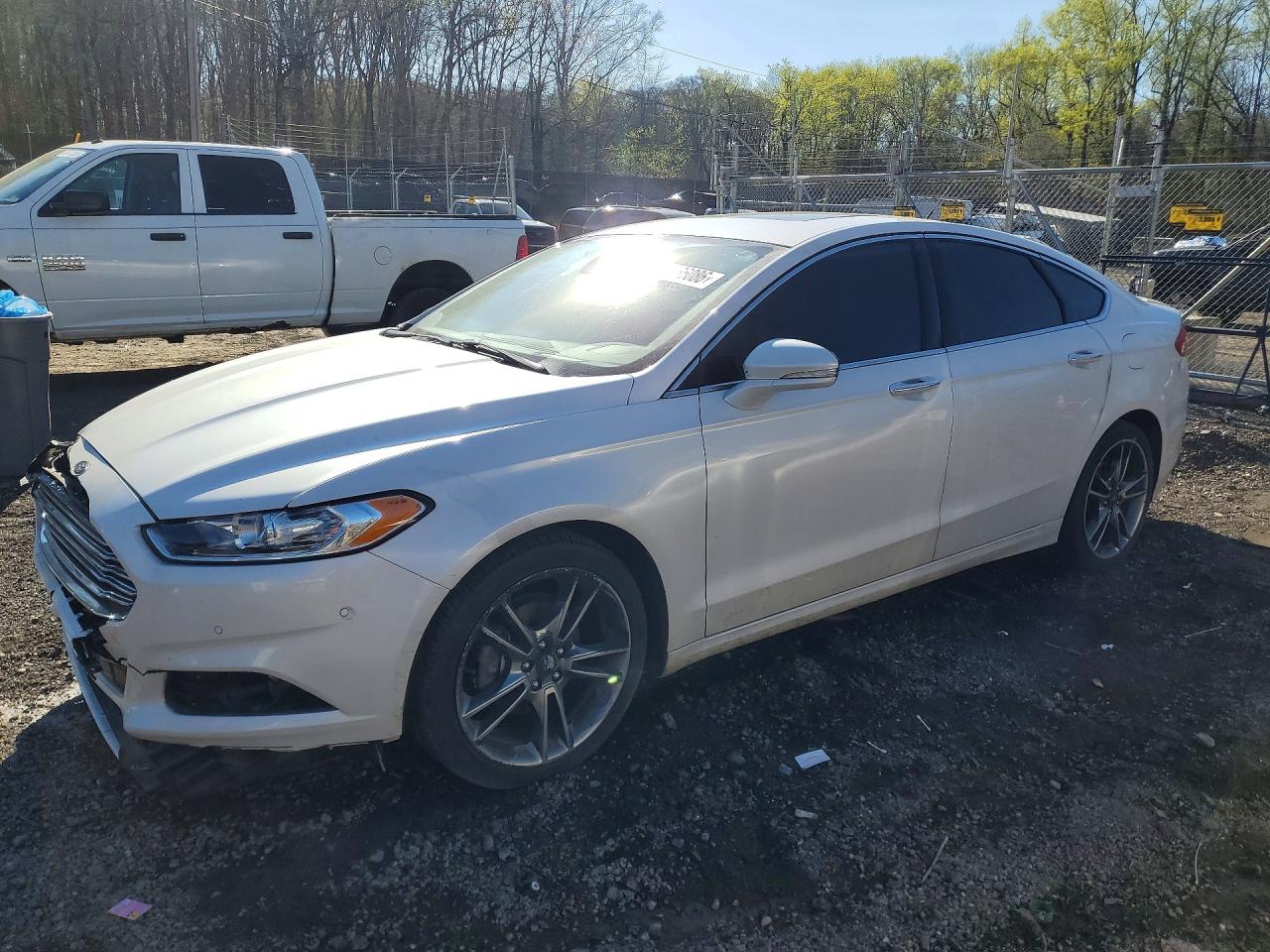 Salvage Ford Fusion Image