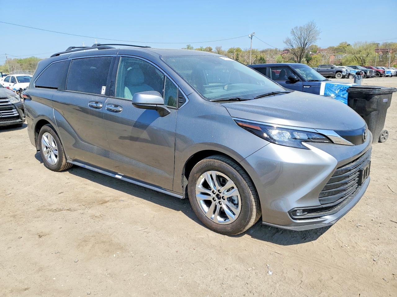 Toyota Sienna Xle 7-passenger