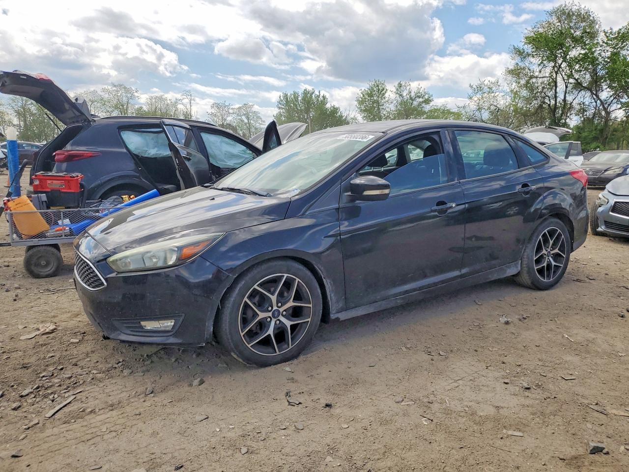 Salvage Ford Focus Image